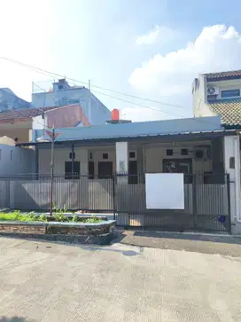 Rumah LT 120 di Depok Dekat The Park Mall Sawangan Dibantu KPR J-26061