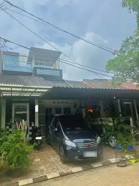 Rumah Strategis SHM 5 Menit ke RS Brawijaya Depok Hadap Utara J-31159