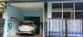 Rumah Terawat 10 Menit ke Cibinong City Mall 2 Lantai Siap KPR J-31157