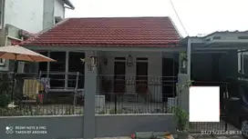 Rumah Tanah Luas 10 Menit ke Gerbang Tol Cisalak 3 Dibantu KPR J-30957