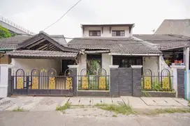 Rumah SHM Siap Huni 10 Menit ke Grand Galaxy Park Hadap Timur J-24602