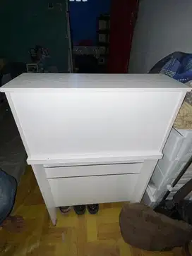 Meja kasir dan drawer kasir