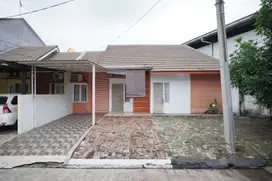 Rumah di Mutiara Gading Timur Cluster Sevilla dekat Stasiun Tambun J-2