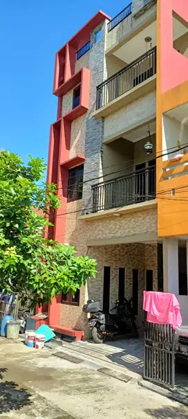 Rumah 3 Lantai Akses Dekat Cinere Bellevue Mall Dibantu KPR J-25141