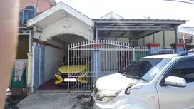 Rumah 3 KT Strategis 6 Menit ke Stasiun Rawa Buntu Siap Huni J-28412