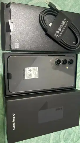 Samsung s24fe 8/256 resmi cuma open box doang tanggal 28 nota lengkap