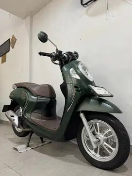 Scoopy Keyless Stylish 2024 Bln 7 Gres Full Original Plat Jakarta ABBA