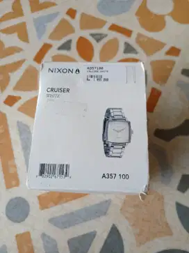 JAM TANGAN NIXON box lengkap