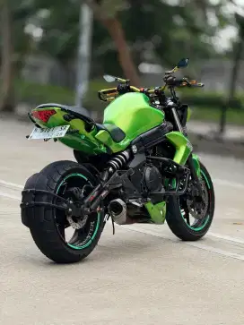 Kawasaki er6 green pjk on