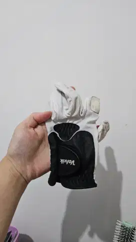 Gloves buat main golf