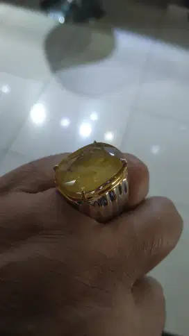 Di jual yellow safir