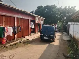 Rumah plus warung pas di pinggir jalan Jonggol