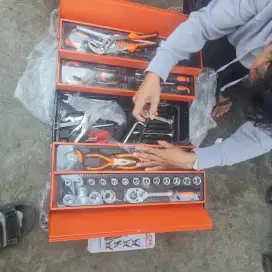 Tool box 85pcs merk reaim professional