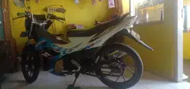 Bismillah dijual satria fu 150cc warna biru putih