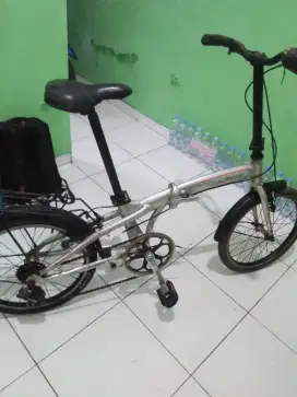 Sepeda lipat wimcyekel pachet rochet