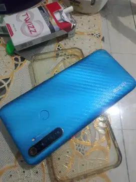 Realme 5i 4/64 lengkap