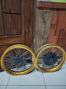 Bekas mulus jual cepat
