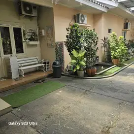 Rumah Luas di jaksel - Kebayoran Baru