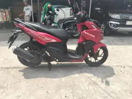 Honda vario 160 2023 bln 12, b dki, pajak hidup, gress, komplit