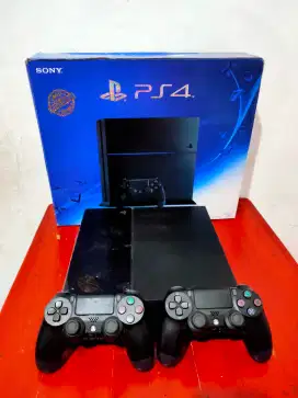 PS4 Fat 1TB include 2 stik