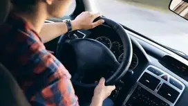 Driver Mobil 2025 M/T