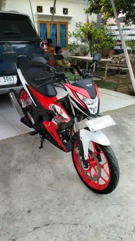 Bissmillah dijual motor Honda Sonic SE 2024 istimewa