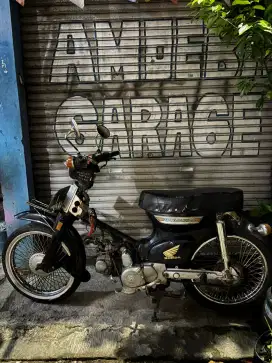 Honda C70 basic grand