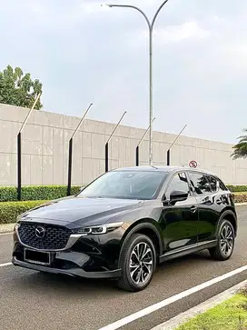 Mazda CX-5 Elite 2.5 SkyActive A/T 2022 SEPERTI BARU !
