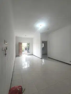 Disewakan rumah 1 lantai Puri Surya Jaya, bersih, tenang, aman