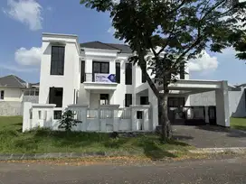 Royal Residence