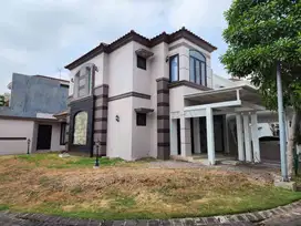DIJUAL RUMAH 2 LANTAI SIAP HUNI WISATA BUKIT MAS