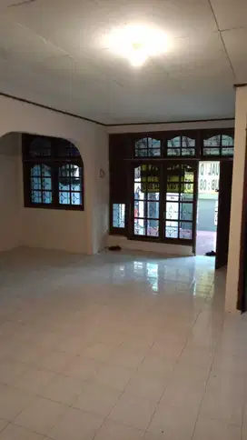 Di Jual Cepat Rumah di Kembang Larangan Ciledug