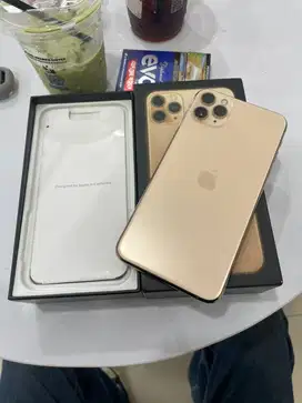 iPhone 11pro max, 512gb, gold
