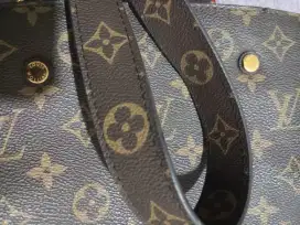 LV Louis Vuitton Bag Gucci Hermes Dior Balenciaga Prada Burberry Rolex