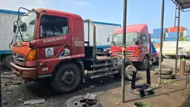 Head Tractor/Head Trailer