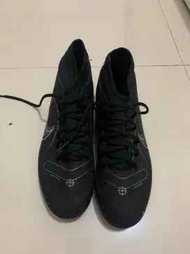 Sepatu Bola Nile mercurial superfly (41)