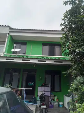 Rumah 2 Lantai Masih Layak Huni Dalam Komplek Petukangan Selatan