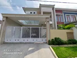 DIJUAL RUMAH BAGUS DENGAN DESIGN MODERN di Antapani Bandung