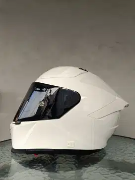 Helm KYT Striker Size L