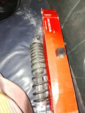 Sokbreker belakang dan bendik stater vario