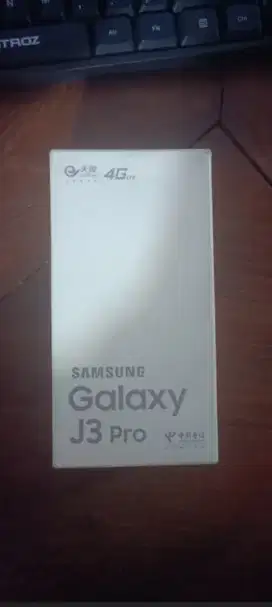 Samsung Galaxy J3 Pro Fullset
