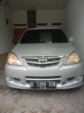 Toyota Avanza 2010 Bensin