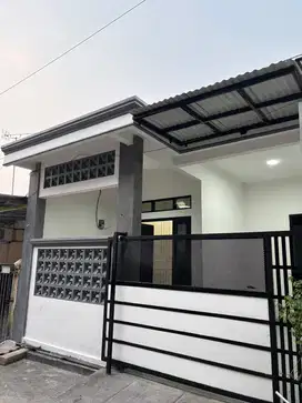 Rumah mewah minimalis bangunan baru strategis surat SHM