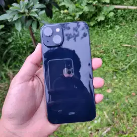 TT/Jual iPhone 13 128GB Midnight ex iBox