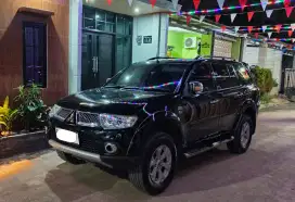 Pajero sport Dakar 2012 AT diesel