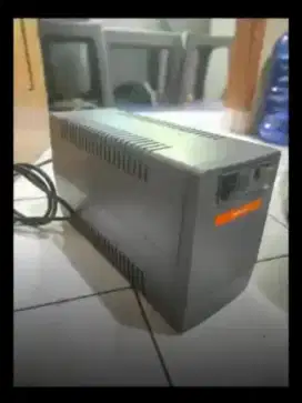 UPS Socomec NETYS PE 1000VA 600W NPE-1000-U