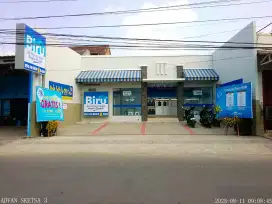 Kurir/mitra layanan antar galon air isi ulang BIRU