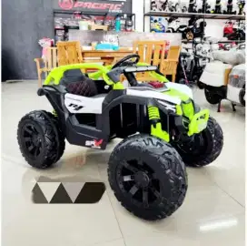 Mobil Aki Jeep Jumbo Nuwa sudah Ban karet, Jok Kulit, bergaransi mesin