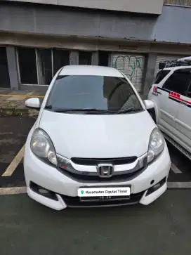 Honda Mobilio E CVT Matic Putih tgn 1 Mulus Terawat Siap Keluar Kota