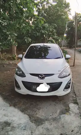 Jual Santai MAZDA 2 Tipe R